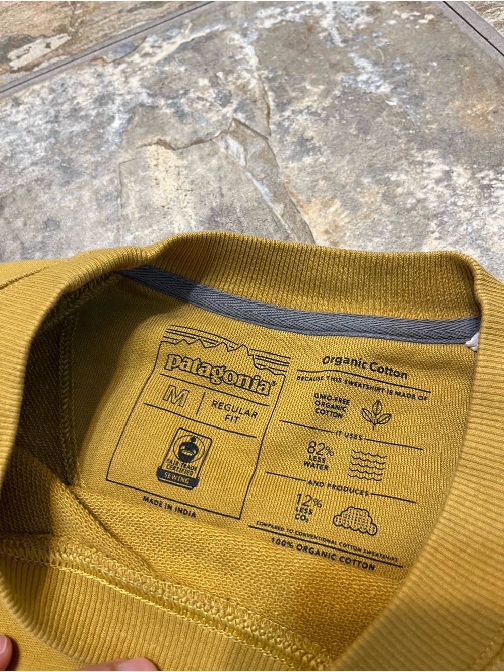 Patagonia P-6 Logo Uprisal Crew Sweatshirt Yellow Organic Cotton Mens Medium - Picture 4 of 6